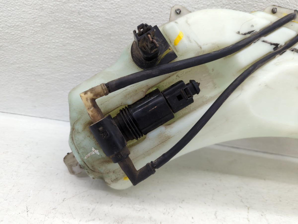 2014 Dodge Journey Windshield Washer Fluid Reservoir Bottle 1127057 - Oemusedautoparts1.com