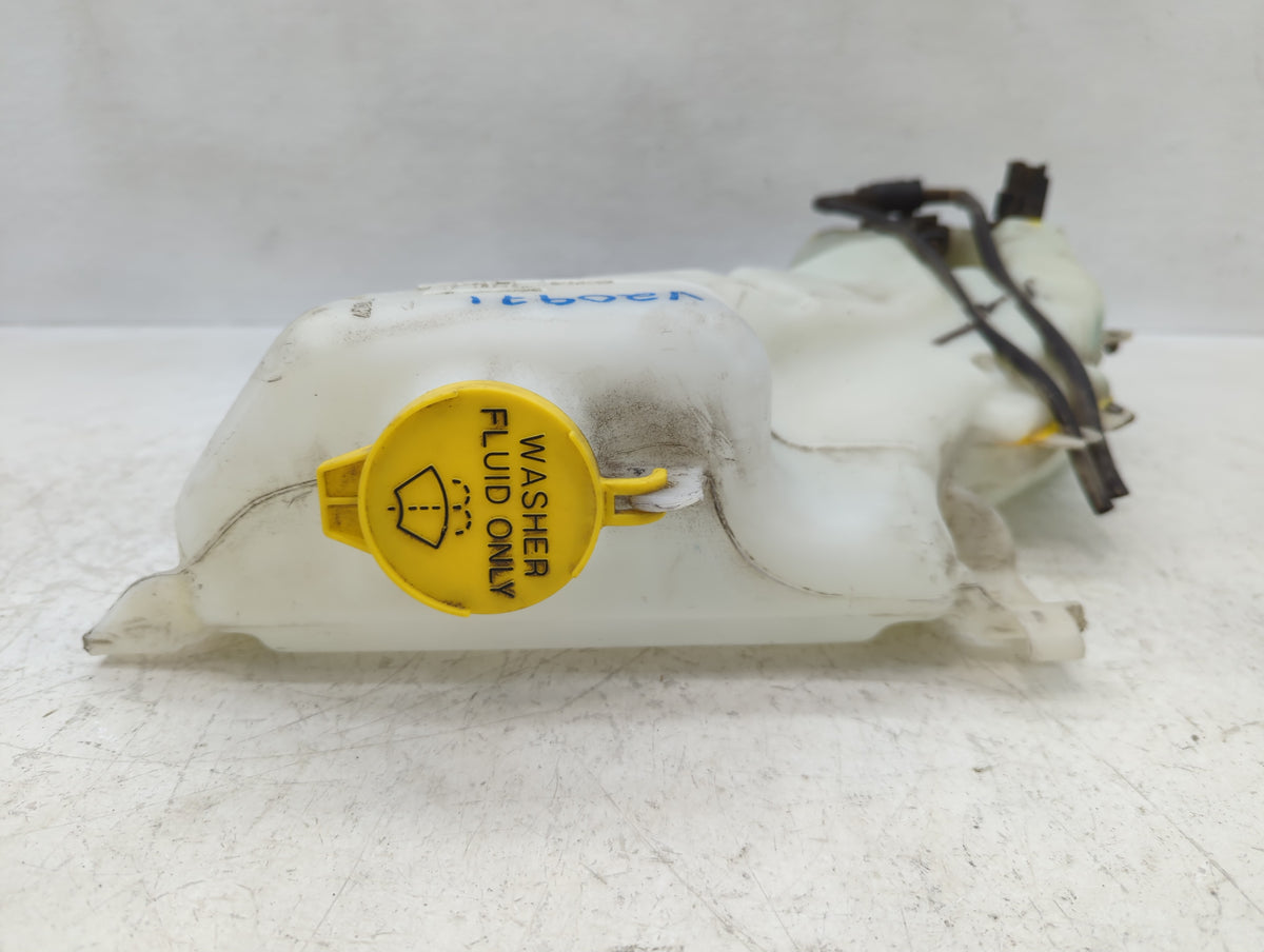 2014 Dodge Journey Windshield Washer Fluid Reservoir Bottle 1127057 - Oemusedautoparts1.com