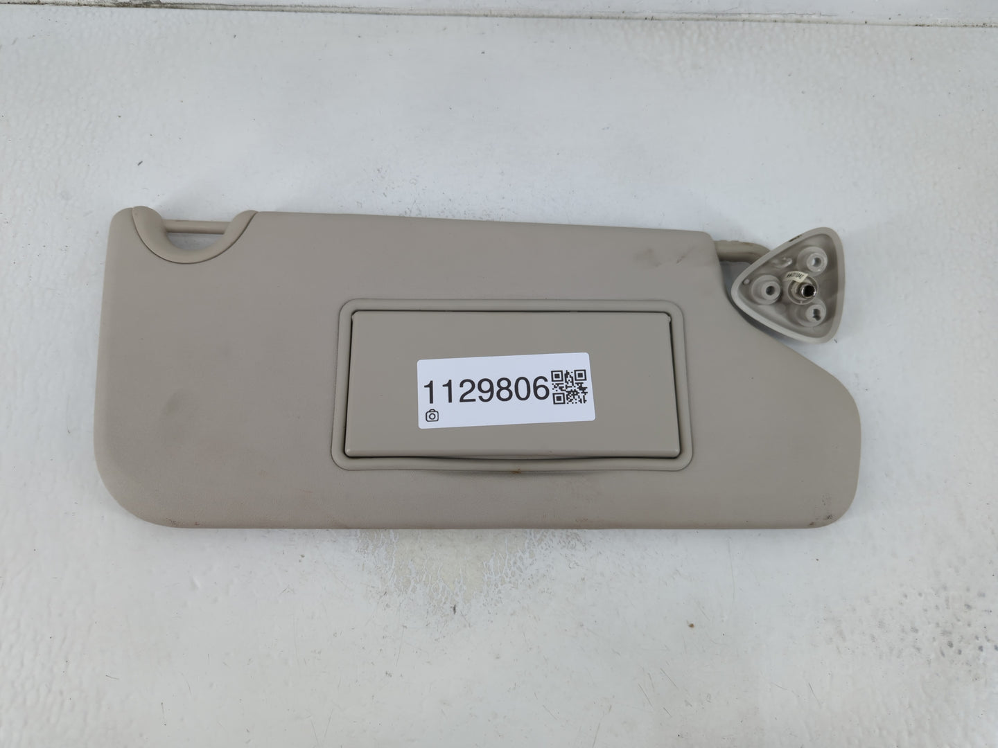 2014 Dodge Journey Sun Visor Shade Replacement Passenger Right Mirror Fits OEM Used Auto Parts - Oemusedautoparts1.com