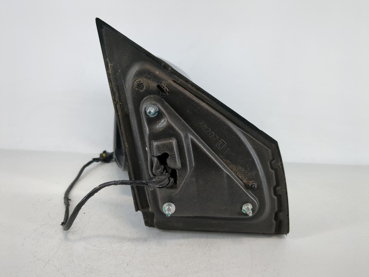 2014 Dodge Journey Driver Side View Mirror - Left Door Mirror OEM Used - Oemusedautoparts1.com