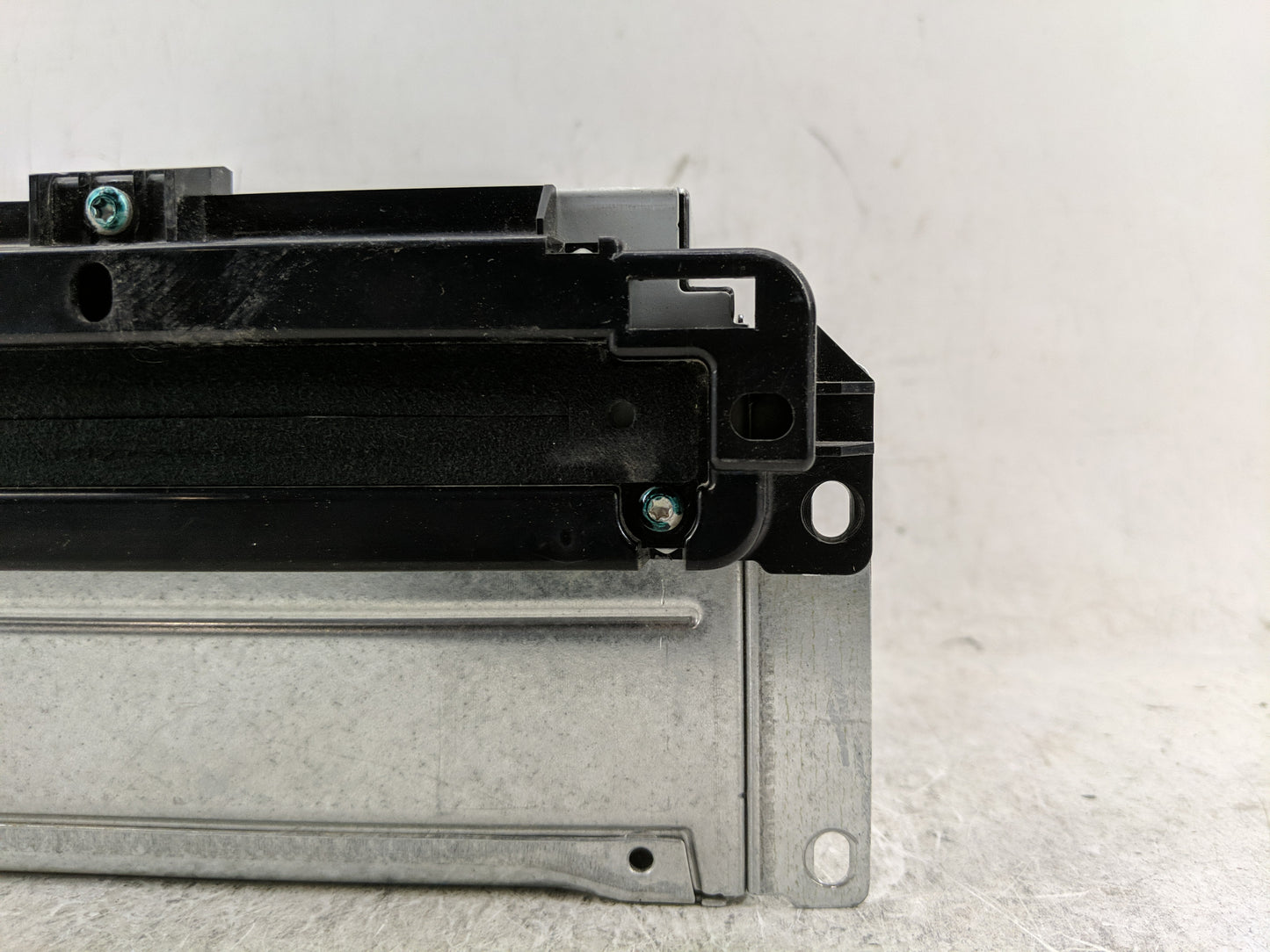 2014 Dodge Journey Radio AM FM Cd Player Receiver Replacement Fits OEM Used Auto Parts - Oemusedautoparts1.com
