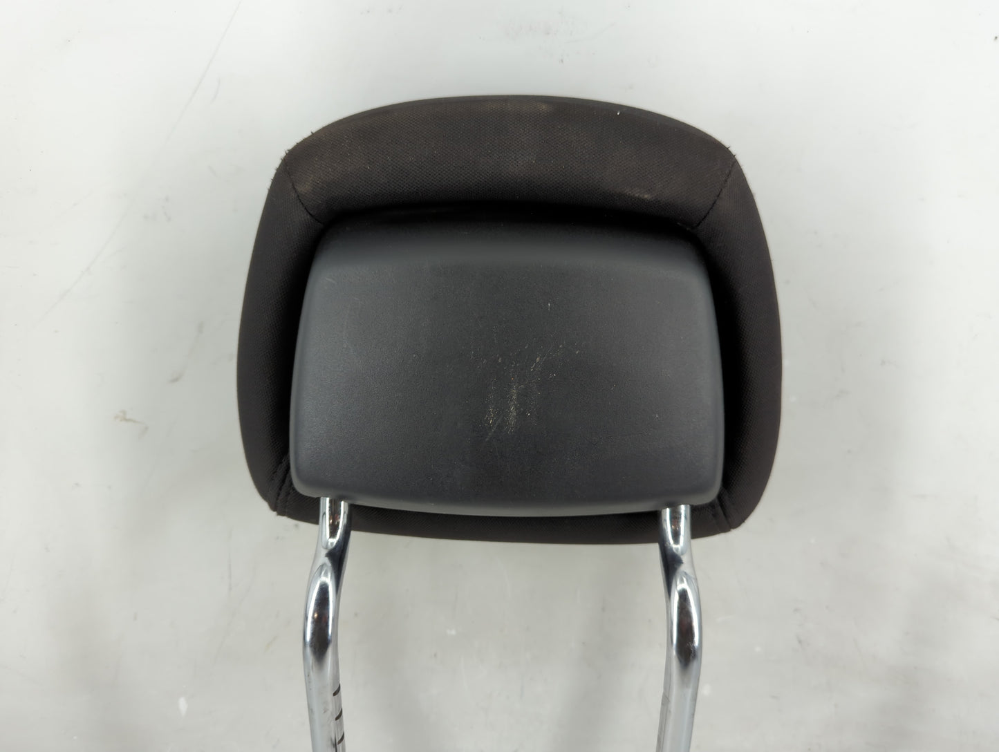 2014 Dodge Journey Headrest Head Rest Rear Seat Fits OEM Used Auto Parts - Oemusedautoparts1.com
