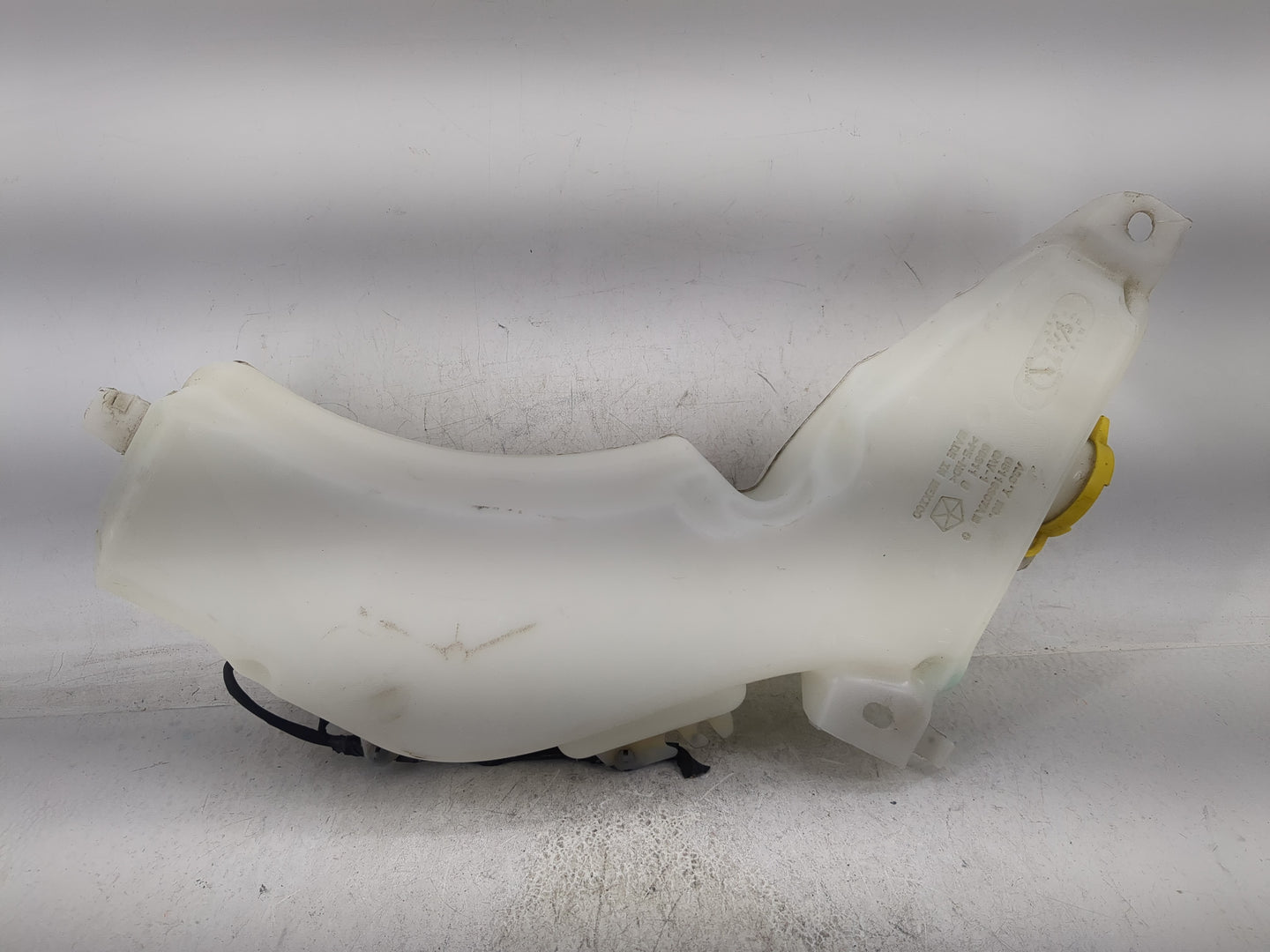 2014 Dodge Journey Windshield Washer Fluid Reservoir Bottle Oem - Oemusedautoparts1.com