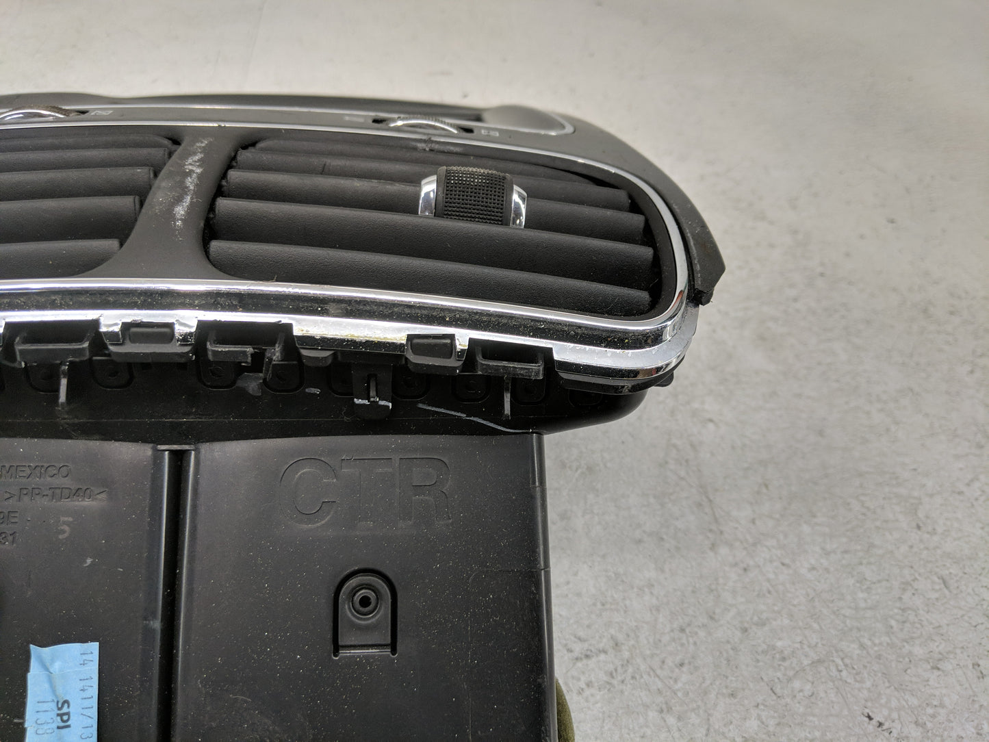 2014 Dodge Journey Information Display Screen - Oemusedautoparts1.com