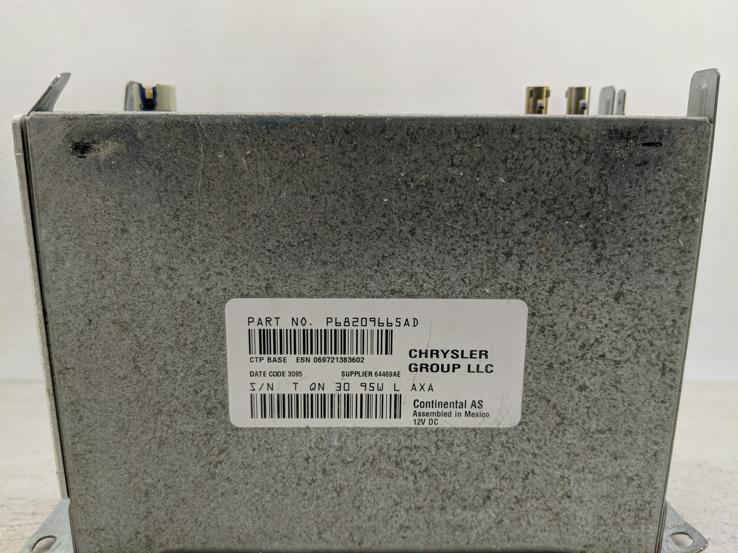 2018-2020 Dodge Journey Radio AM FM Cd Player Receiver Replacement P/N:P68209665AD 05064976AI Fits Fits 2018 2019 2020 OEM U