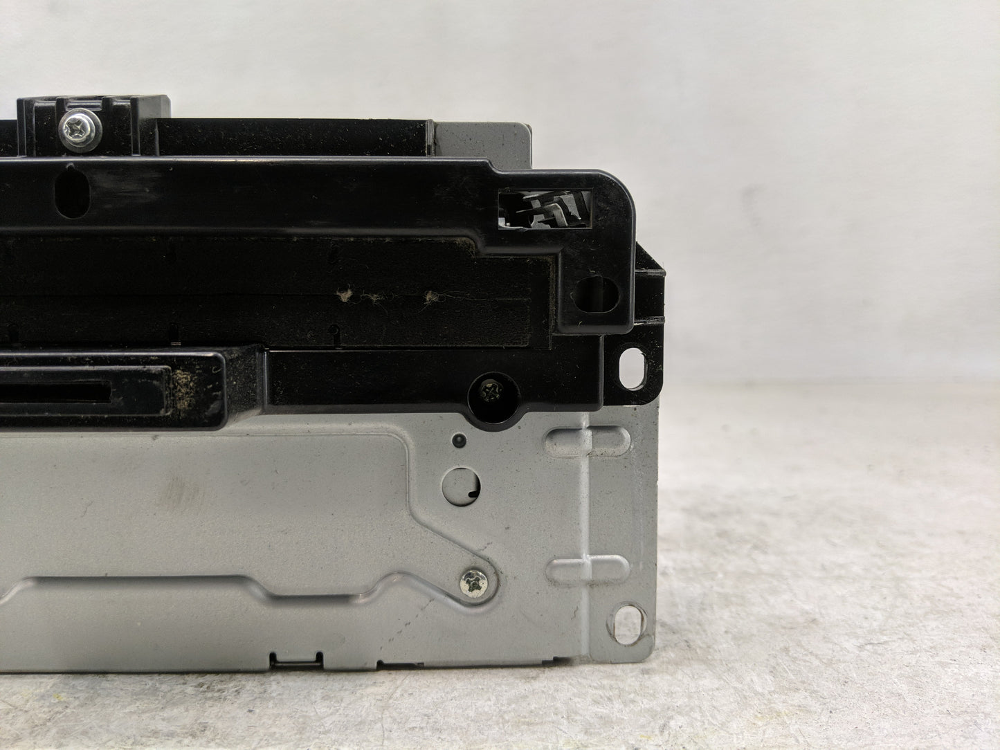 2014 Dodge Journey Radio AM FM Cd Player Receiver Replacement P/N:P68210553AF Fits OEM Used Auto Parts - Oemusedautoparts1.c