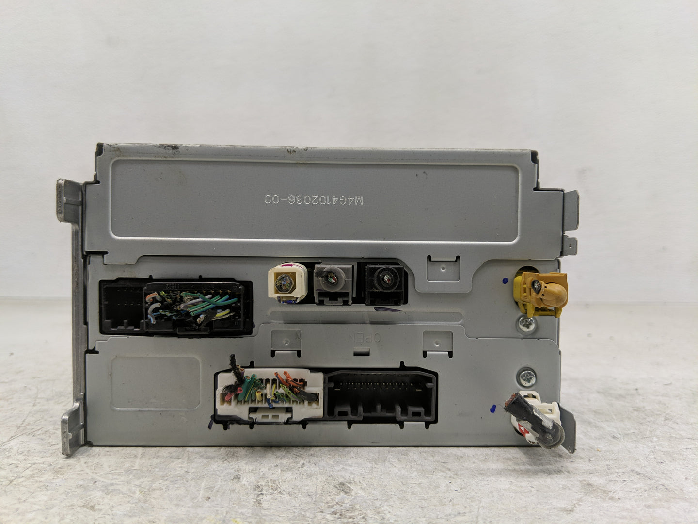 2014 Dodge Journey Radio AM FM Cd Player Receiver Replacement P/N:P68210553AF Fits OEM Used Auto Parts - Oemusedautoparts1.c