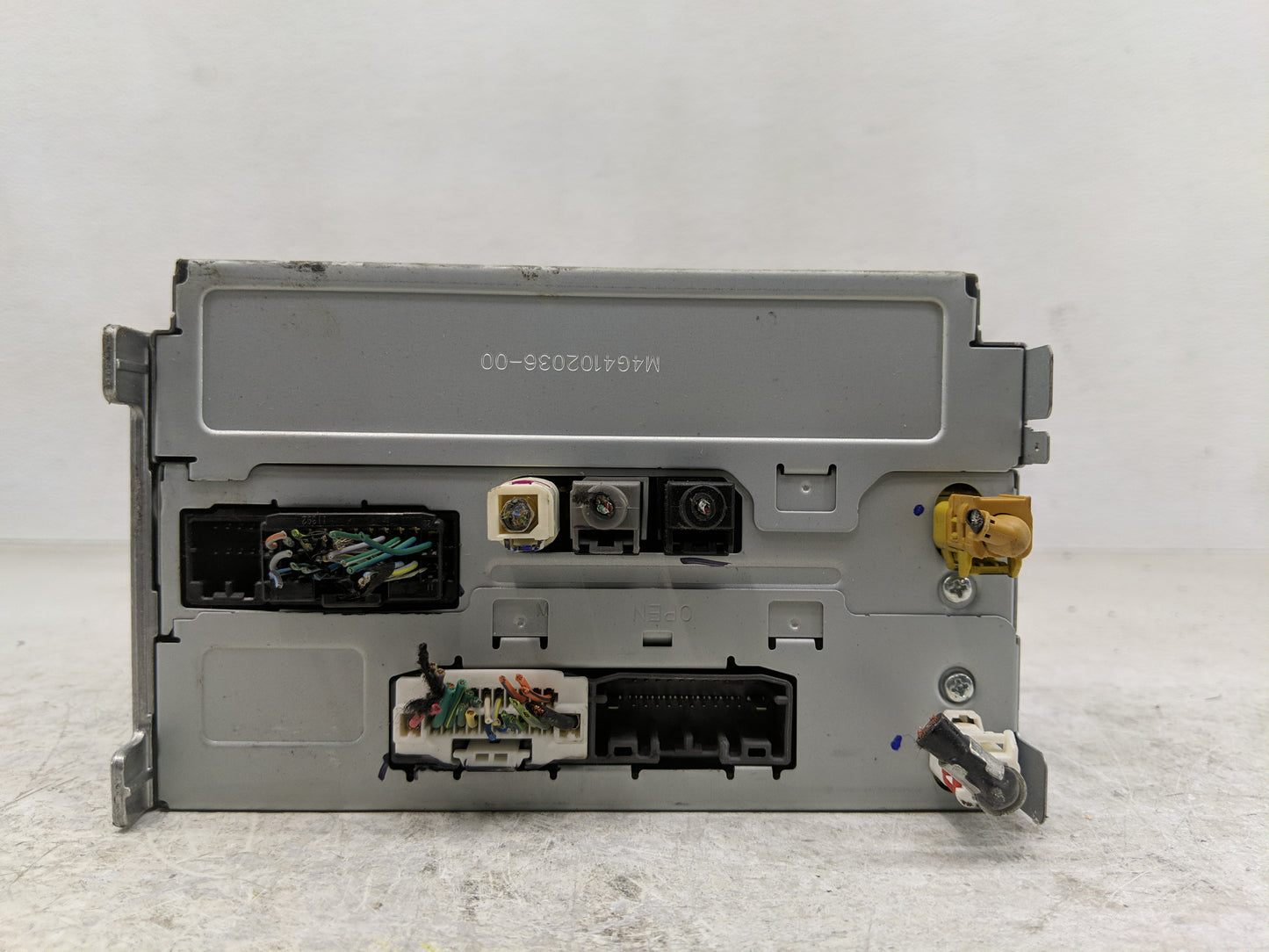 2014 Dodge Journey Radio AM FM Cd Player Receiver Replacement P/N:P68210553AF Fits OEM Used Auto Parts - Oemusedautoparts1.c