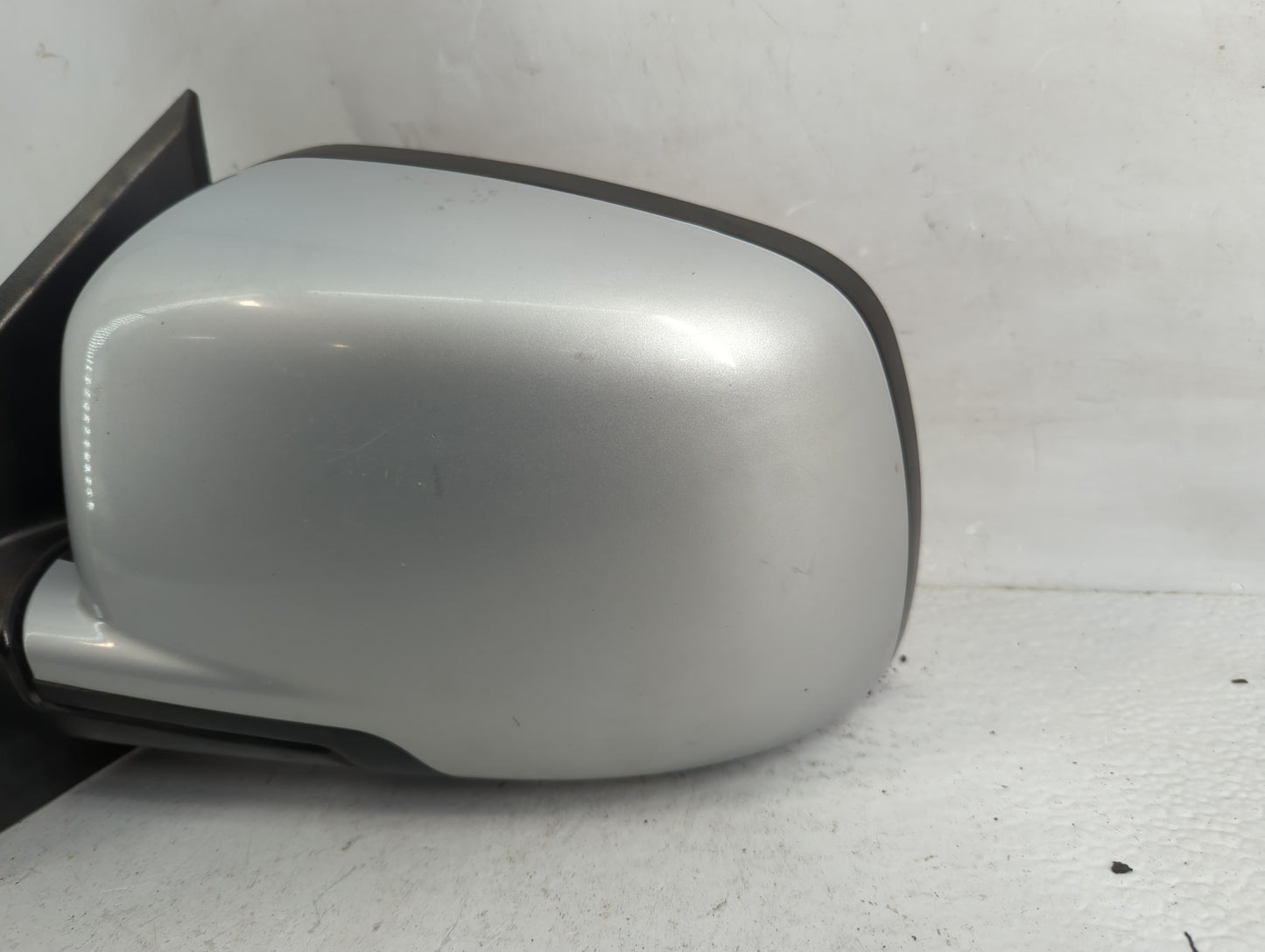 2014 Dodge Journey Driver Side View Mirror - Left Door Mirror OEM Used - Oemusedautoparts1.com