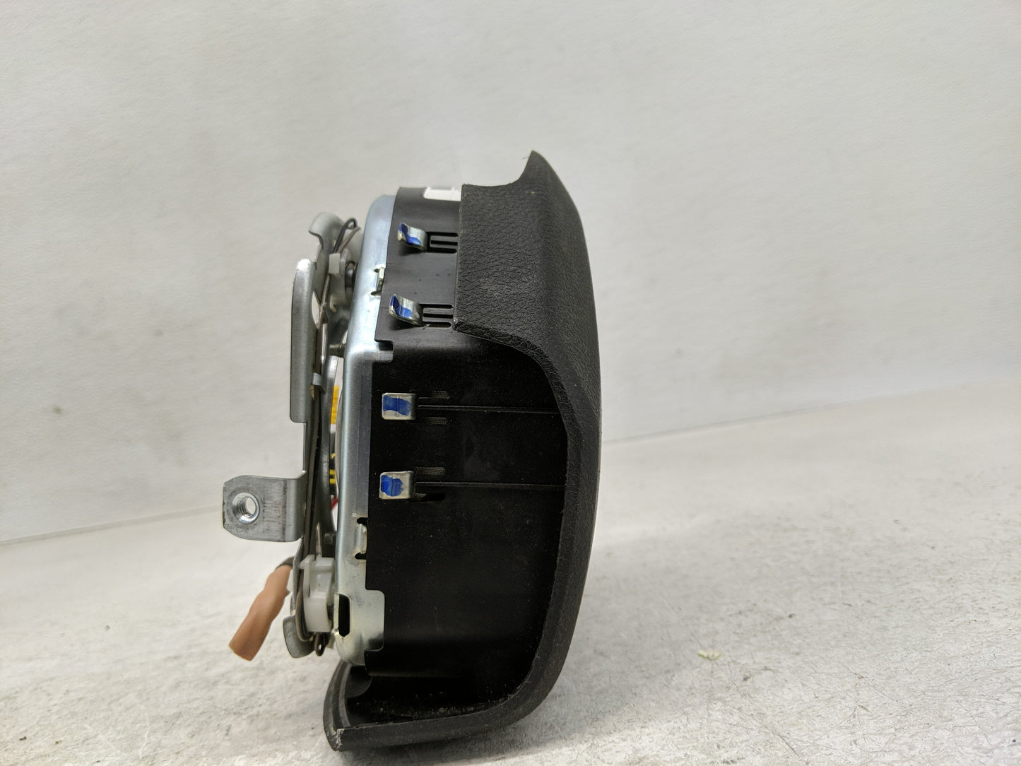 2020-2020 Dodge Journey Air Bag Driver Left Steering Wheel Mounted - Oemusedautoparts1.com