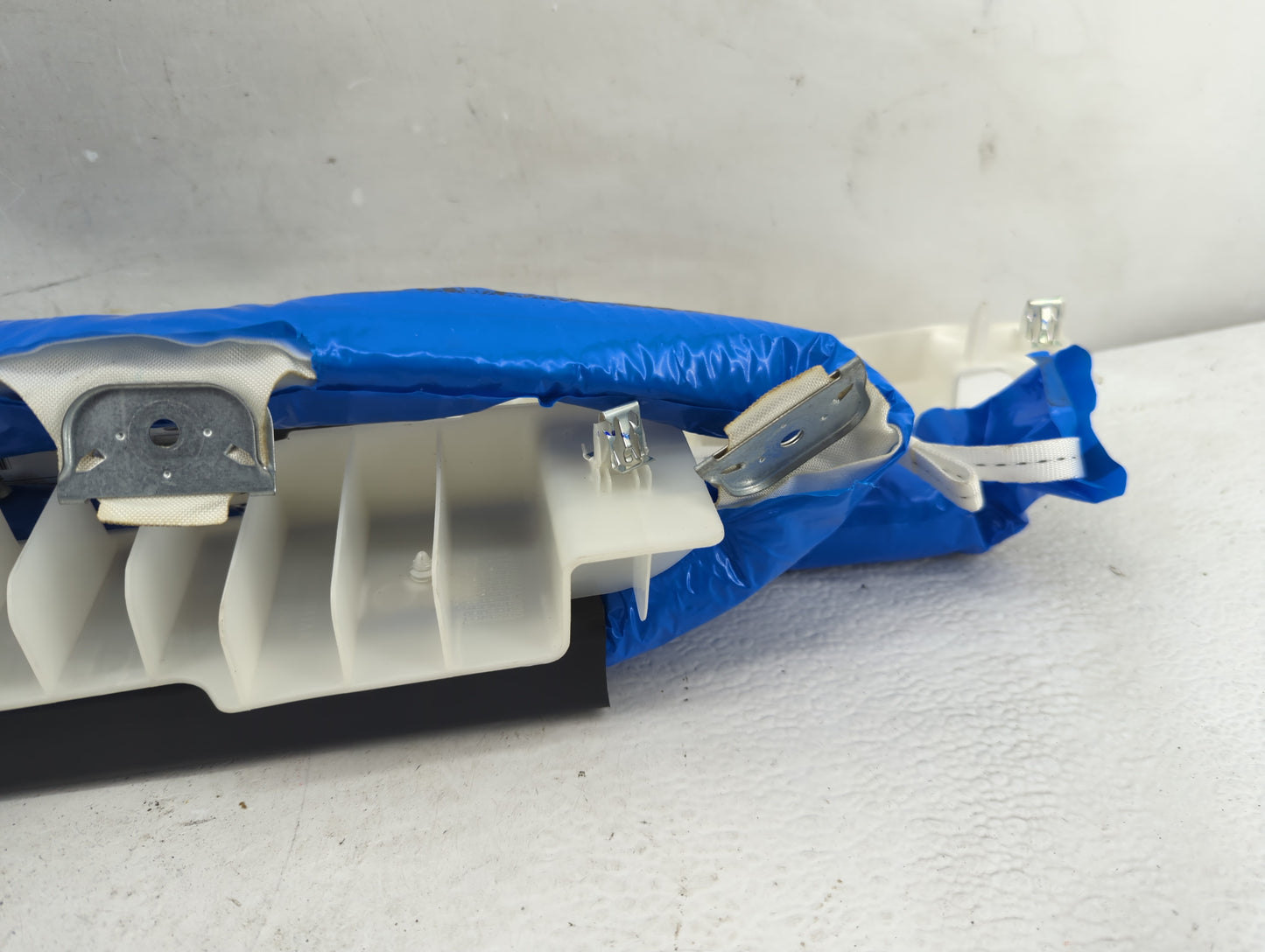 2014 Dodge Journey Driver Curtain Air Bag Oem - Oemusedautoparts1.com