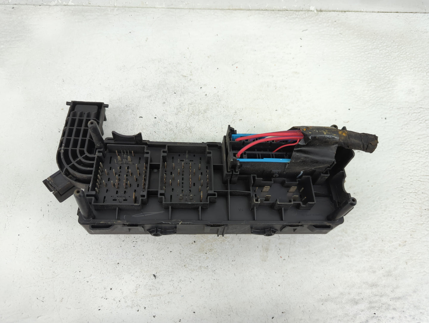 2012-2020 Dodge Journey Fusebox Fuse Box Relay Module Tipm 68143317ad 1310236 - Oemusedautoparts1.com