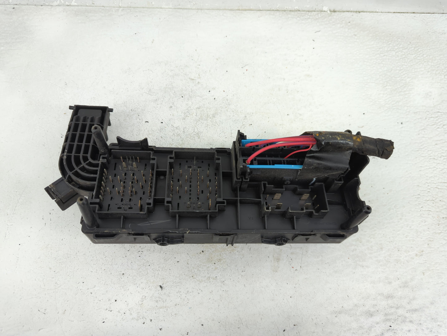 2012-2020 Dodge Journey Fusebox Fuse Box Relay Module Tipm 68143317ad 1310236 - Oemusedautoparts1.com