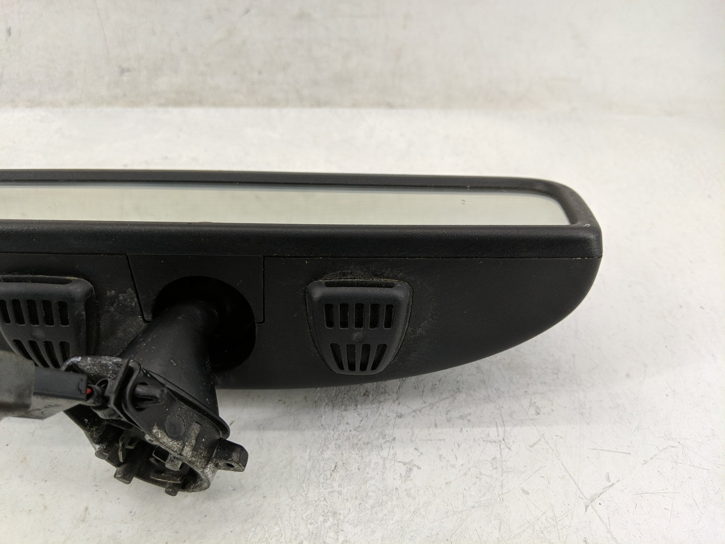 2014 Dodge Journey Interior Rear View Mirror Replacement OEM P/N:57010495AB Fits OEM Used Auto Parts - Oemusedautoparts1.com