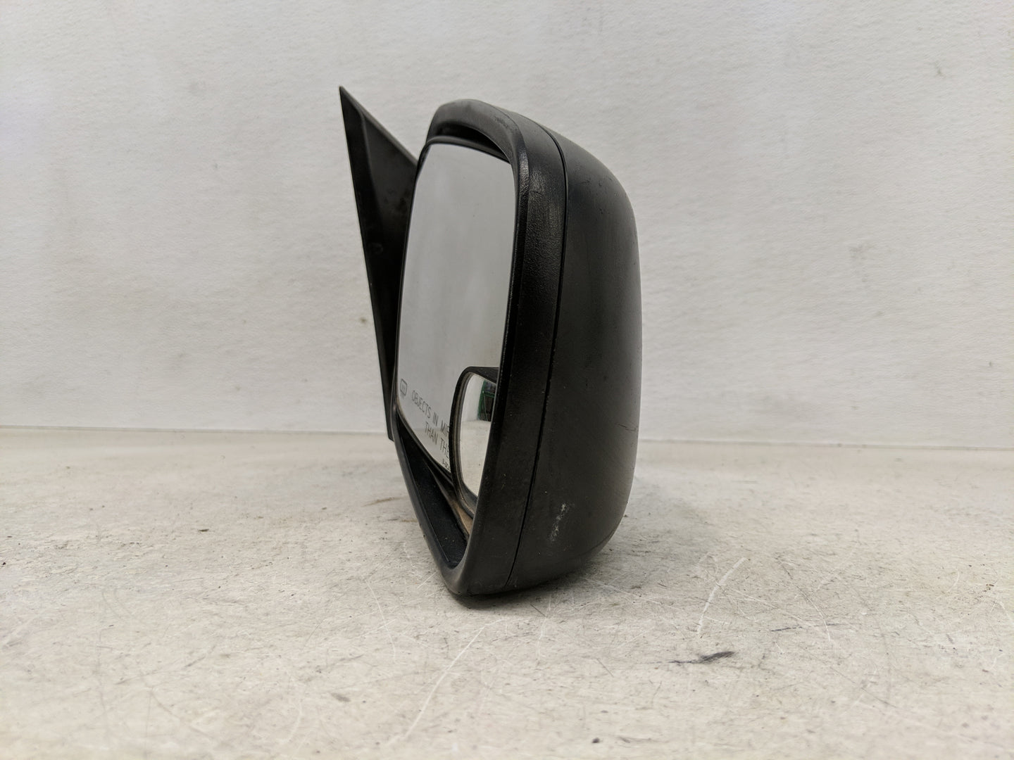 2014 Dodge Journey Driver Side View Mirror - Left Door Mirror OEM Used - Oemusedautoparts1.com