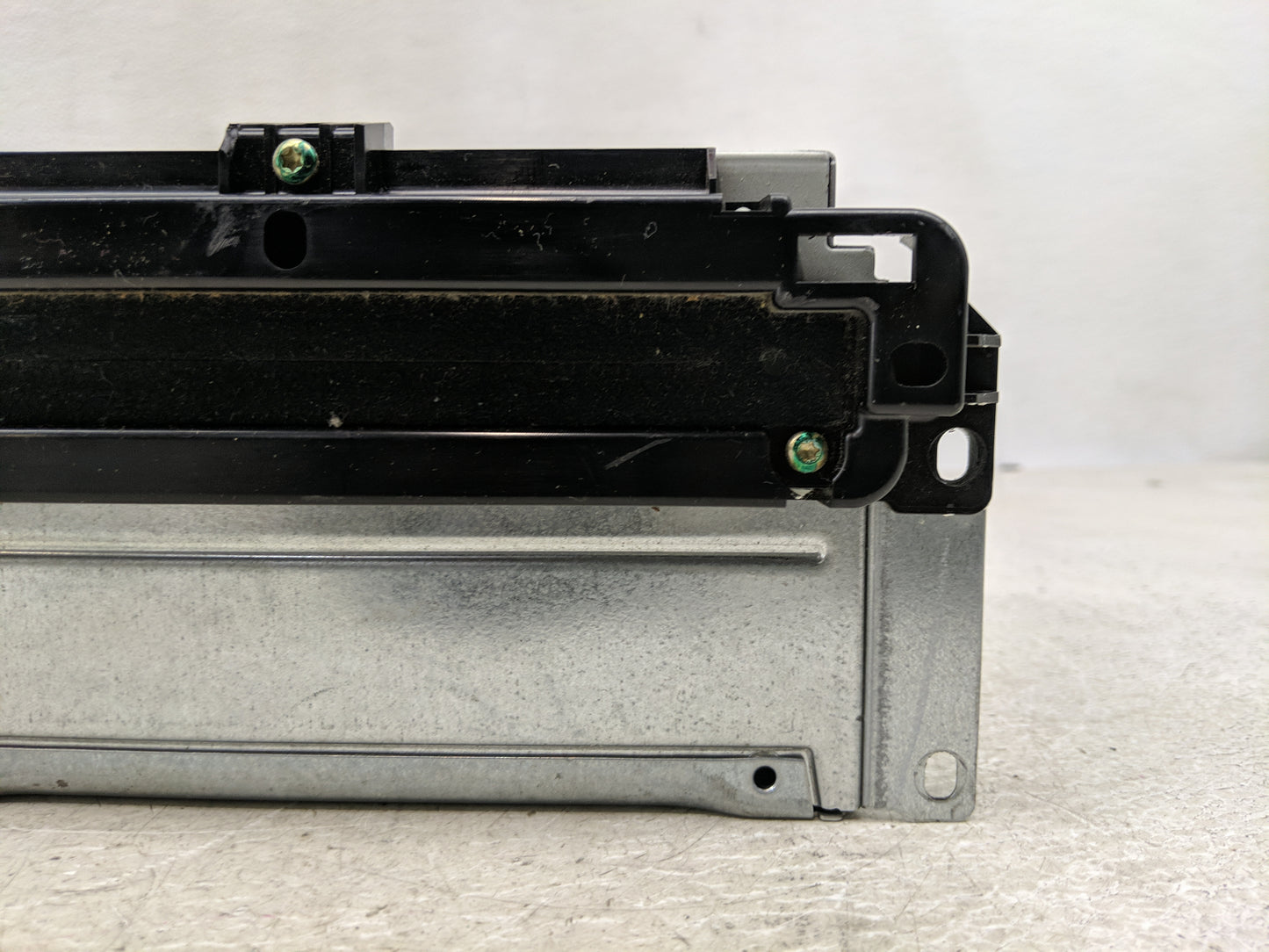 2018-2020 Dodge Journey Radio AM FM Cd Player Receiver Replacement Fits Fits 2018 2019 2020 OEM Used Auto Parts - Oemusedaut