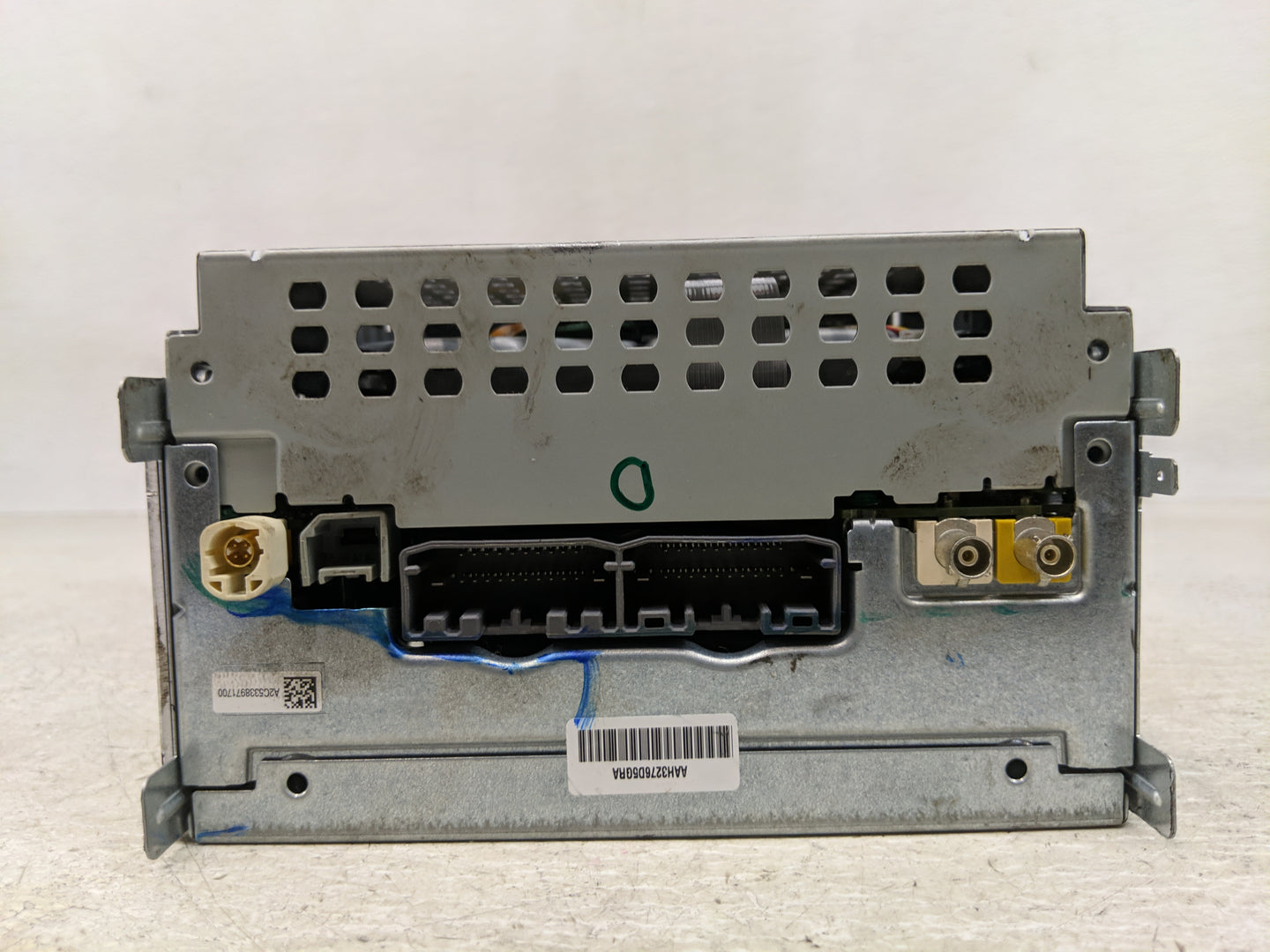 2018-2020 Dodge Journey Radio AM FM Cd Player Receiver Replacement Fits Fits 2018 2019 2020 OEM Used Auto Parts - Oemusedaut