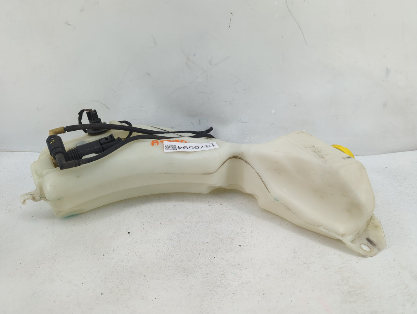 2014 Dodge Journey Windshield Washer Fluid Reservoir Bottle Oem - Oemusedautoparts1.com