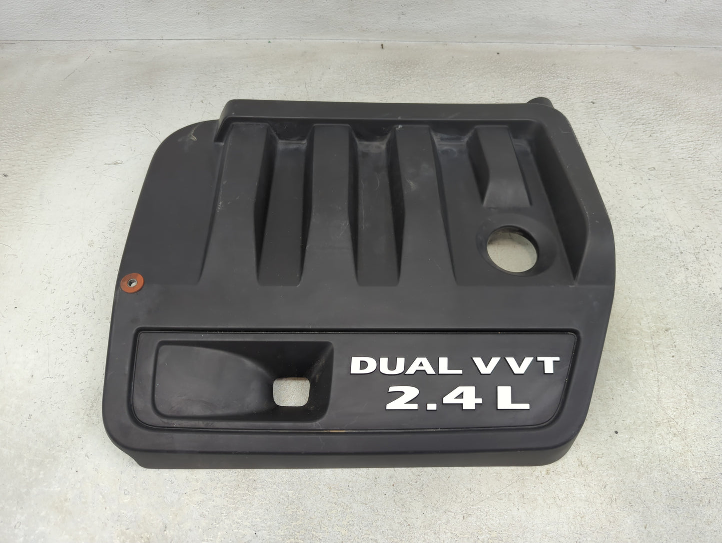 2014 Dodge Journey Engine Cover - Oemusedautoparts1.com