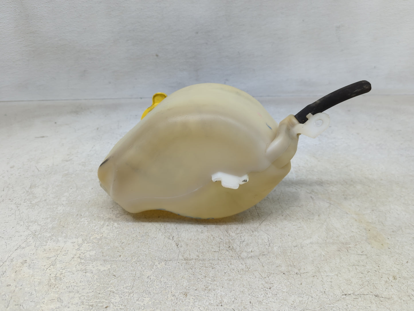 2009-2020 Dodge Journey Radiator Coolant Overflow Expansion Tank Bottle 1393653 - Oemusedautoparts1.com