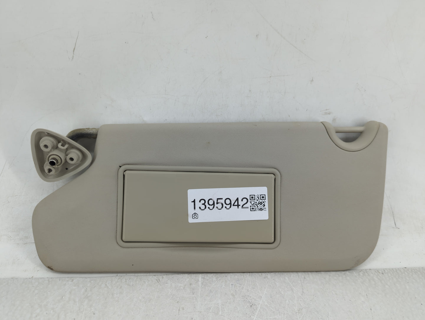 2014 Dodge Journey Sun Visor Shade Replacement Driver Left Mirror Fits OEM Used Auto Parts - Oemusedautoparts1.com
