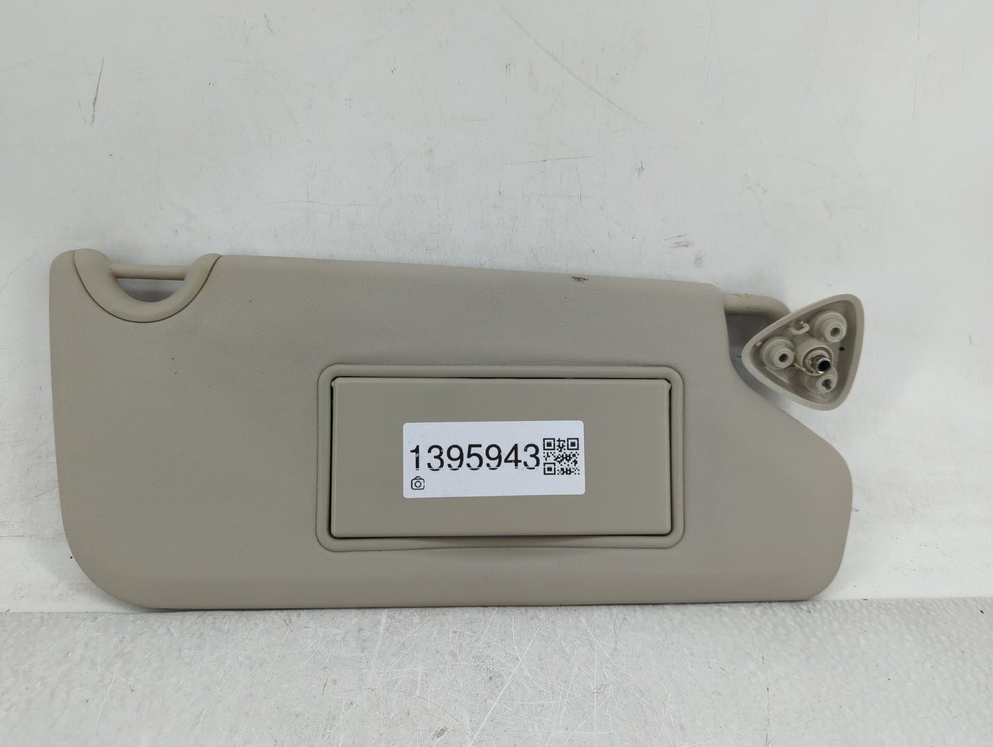 2014 Dodge Journey Sun Visor Shade Replacement Passenger Right Mirror Fits OEM Used Auto Parts - Oemusedautoparts1.com