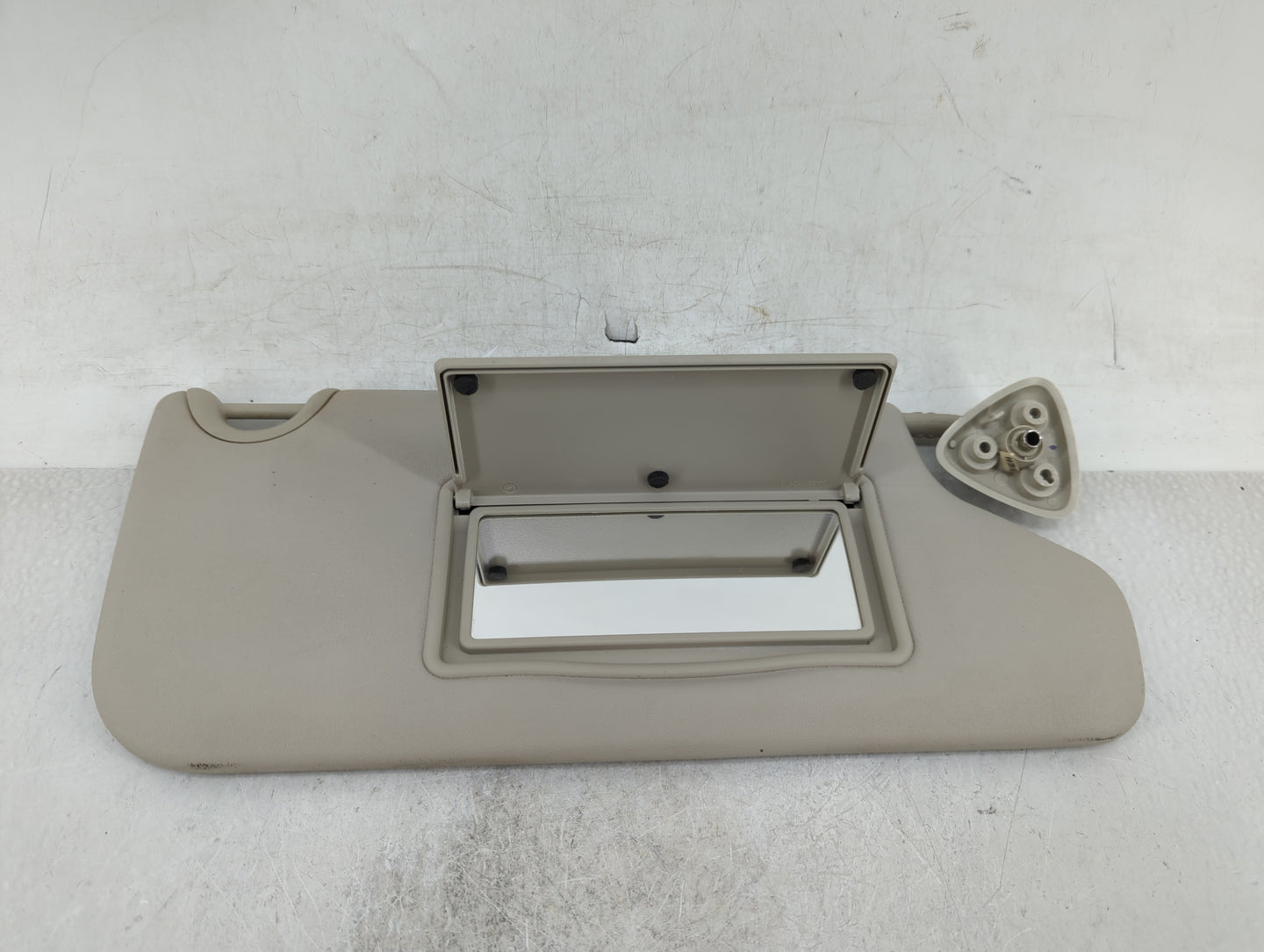 2014 Dodge Journey Sun Visor Shade Replacement Passenger Right Mirror Fits OEM Used Auto Parts - Oemusedautoparts1.com