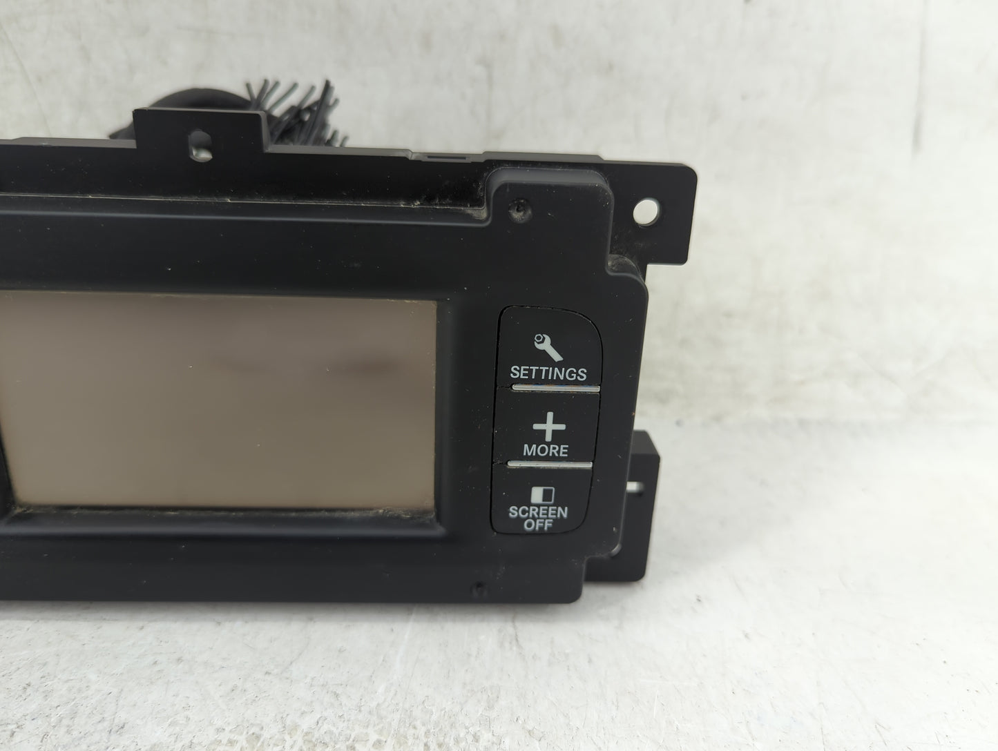 2014 Dodge Journey Radio AM FM Cd Player Receiver Replacement P/N:05064976AI Fits OEM Used Auto Parts - Oemusedautoparts1.co