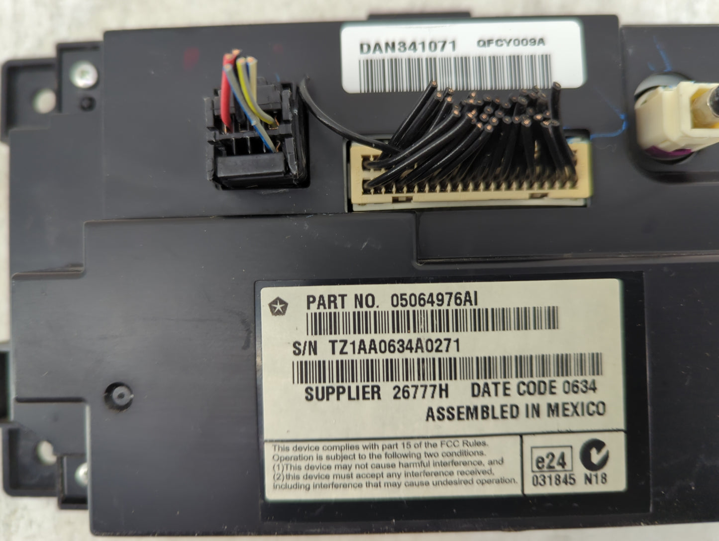 2014 Dodge Journey Information Display Screen - Oemusedautoparts1.com