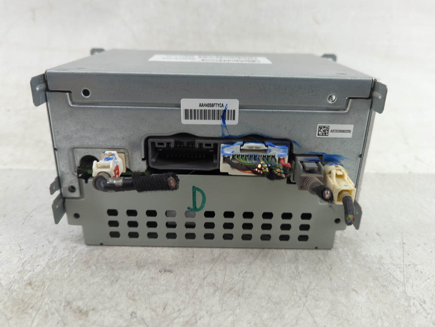 2014 Dodge Journey Radio AM FM Cd Player Receiver Replacement P/N:P68209666AA Fits OEM Used Auto Parts - Oemusedautoparts1.c