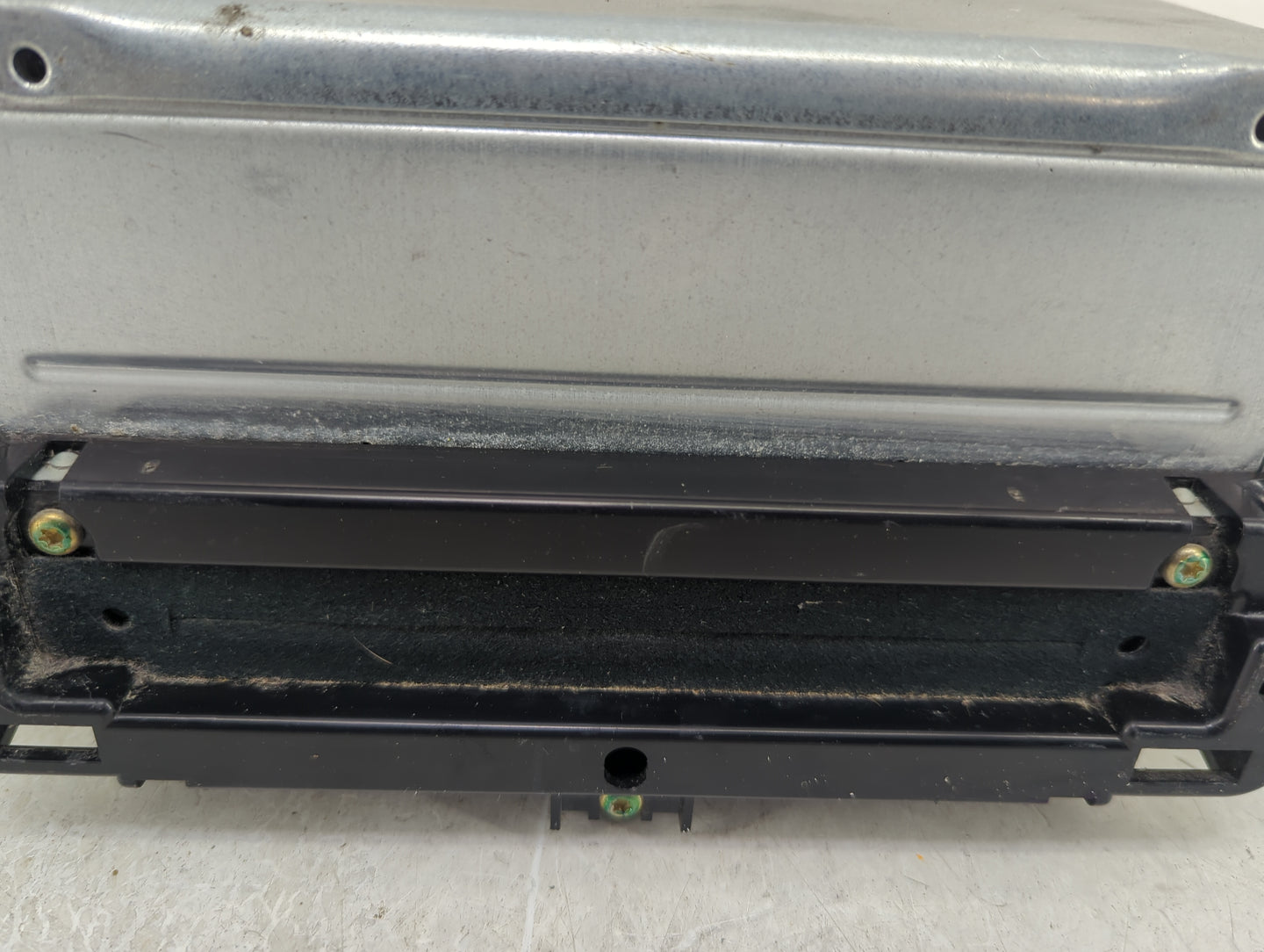2018-2020 Dodge Journey Radio AM FM Cd Player Receiver Replacement P/N:P68209665AA Fits Fits 2018 2019 2020 OEM Used Auto Pa