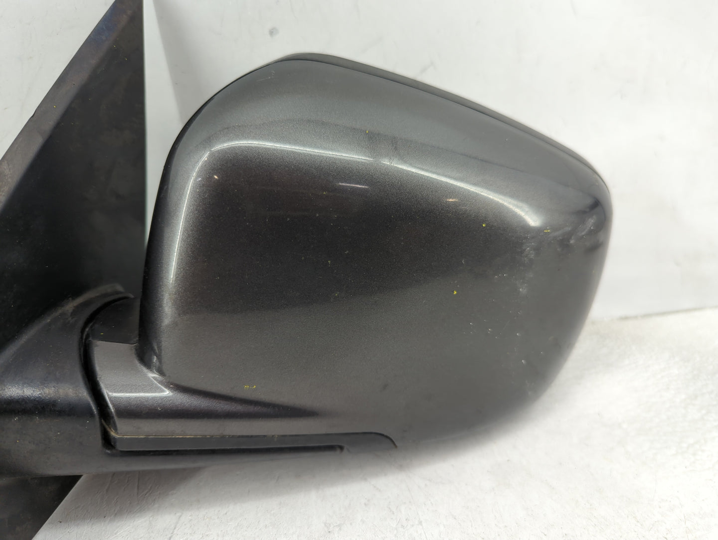 2014 Dodge Journey Driver Side View Mirror - Left Door Mirror OEM Used - Oemusedautoparts1.com
