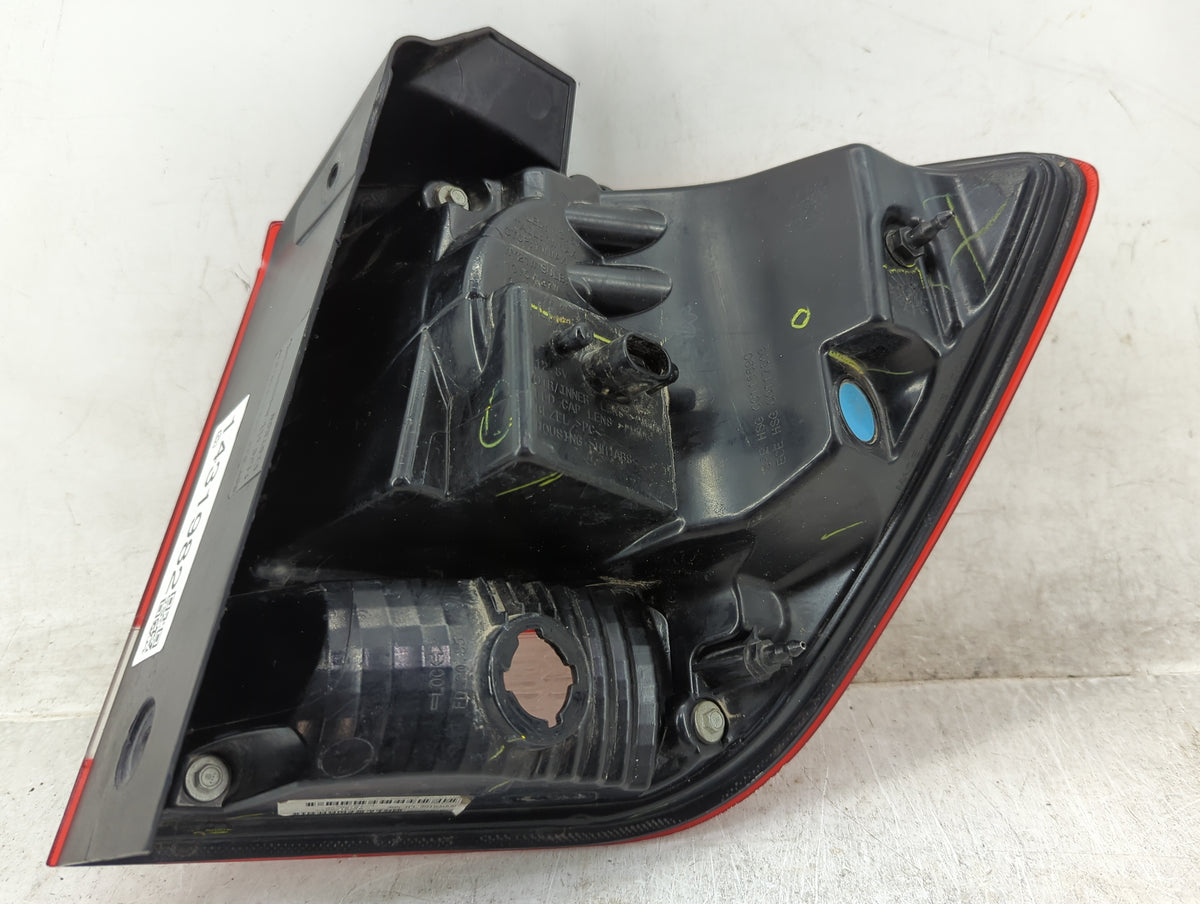 2011-2017 Dodge Journey Tail Light Assembly Driver Left OEM P/N:68078465AD Fits Fits 2011 2012 2013 2014 2015 2016 2017 OEM 