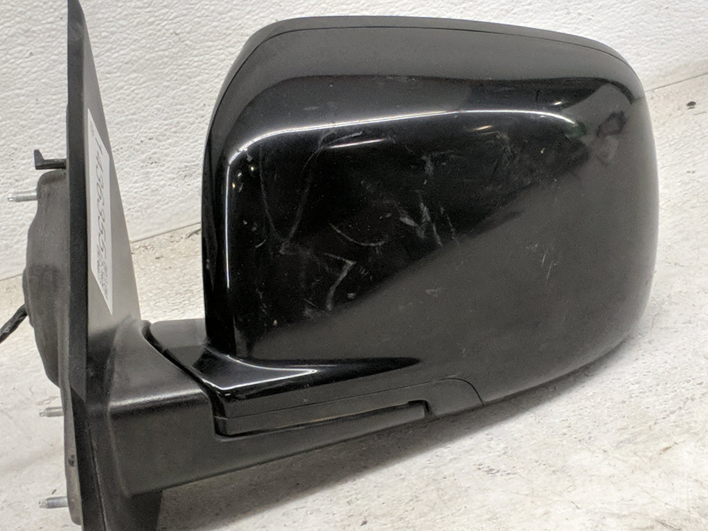 2014 Dodge Journey Driver Side View Mirror - Left Door Mirror OEM Used - Oemusedautoparts1.com