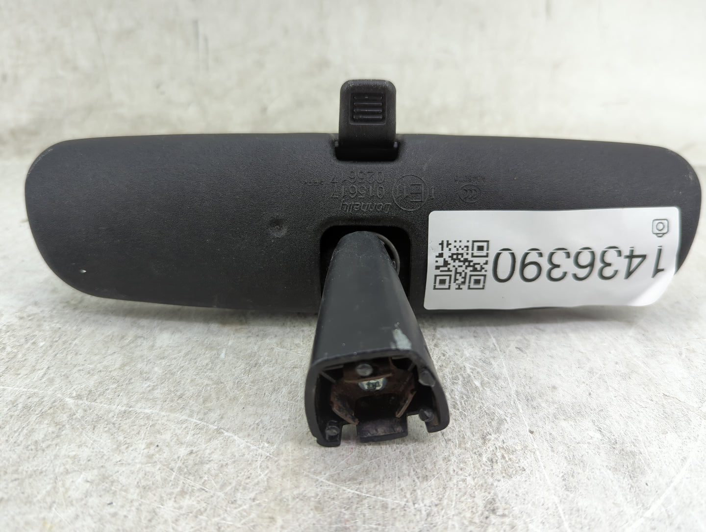 2014 Dodge Journey Interior Rear View Mirror Replacement OEM P/N:015617 025617 Fits OEM Used Auto Parts - Oemusedautoparts1.
