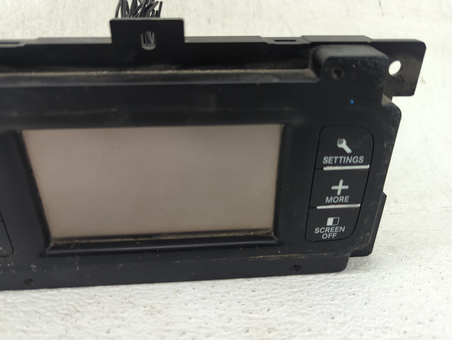 2014 Dodge Journey Information Display Screen - Oemusedautoparts1.com