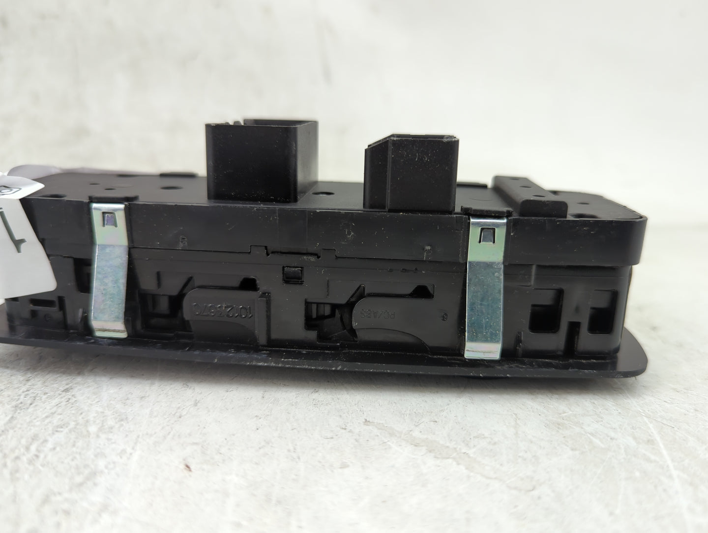 2014 Dodge Journey Master Power Window Switch Replacement Driver Side Left P/N:68084001AD Fits OEM Used Auto Parts - Oemused
