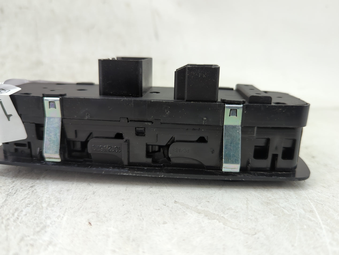 2014 Dodge Journey Master Power Window Switch Replacement Driver Side Left P/N:68084001AD Fits OEM Used Auto Parts - Oemused