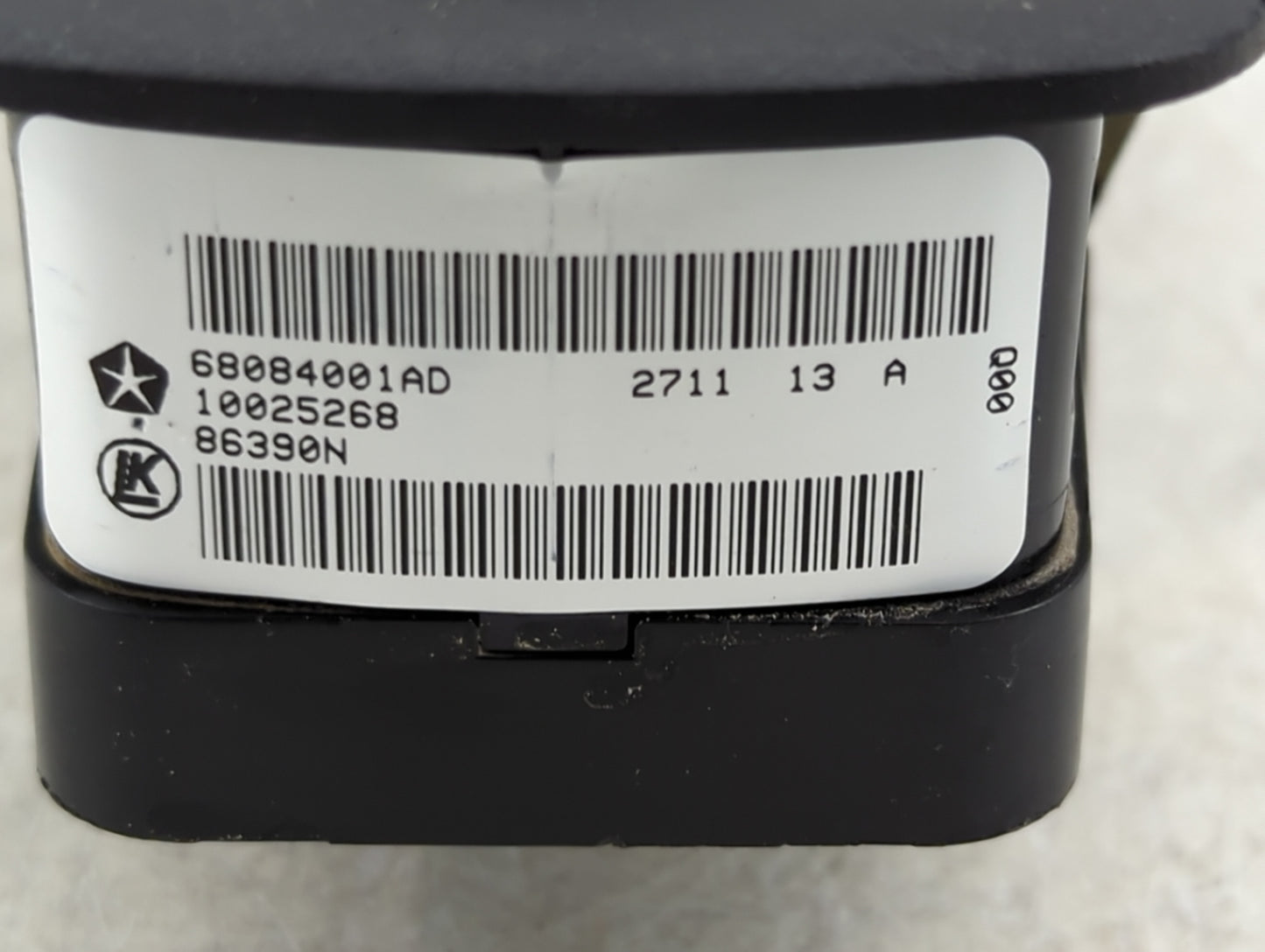 2014 Dodge Journey Master Power Window Switch Replacement Driver Side Left P/N:68084001AD Fits OEM Used Auto Parts - Oemused