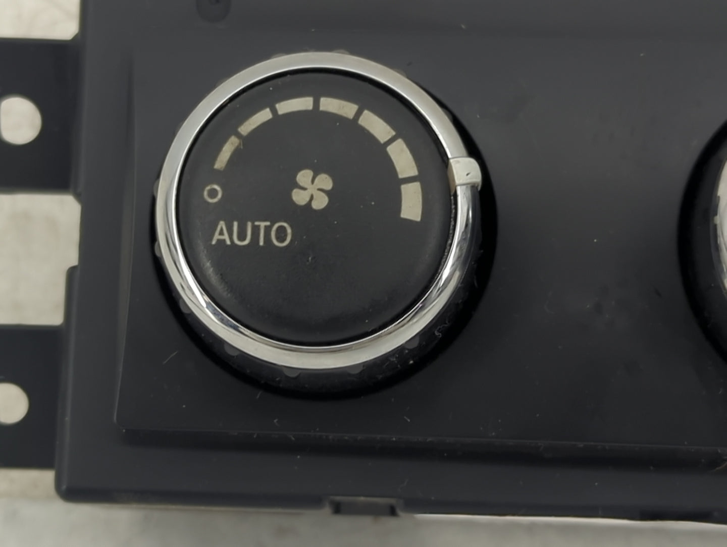 2014 Dodge Journey Climate Control Module Temperature AC/Heater Replacement Fits OEM Used Auto Parts - Oemusedautoparts1.com