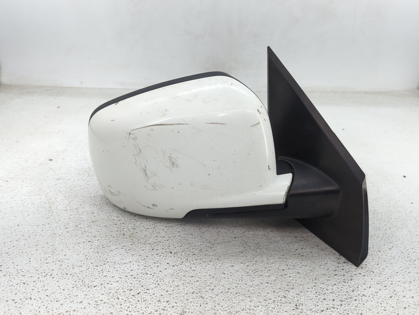 2014 Dodge Journey Passenger Side View Mirror - Right Door Mirror OEM Used - Oemusedautoparts1.com