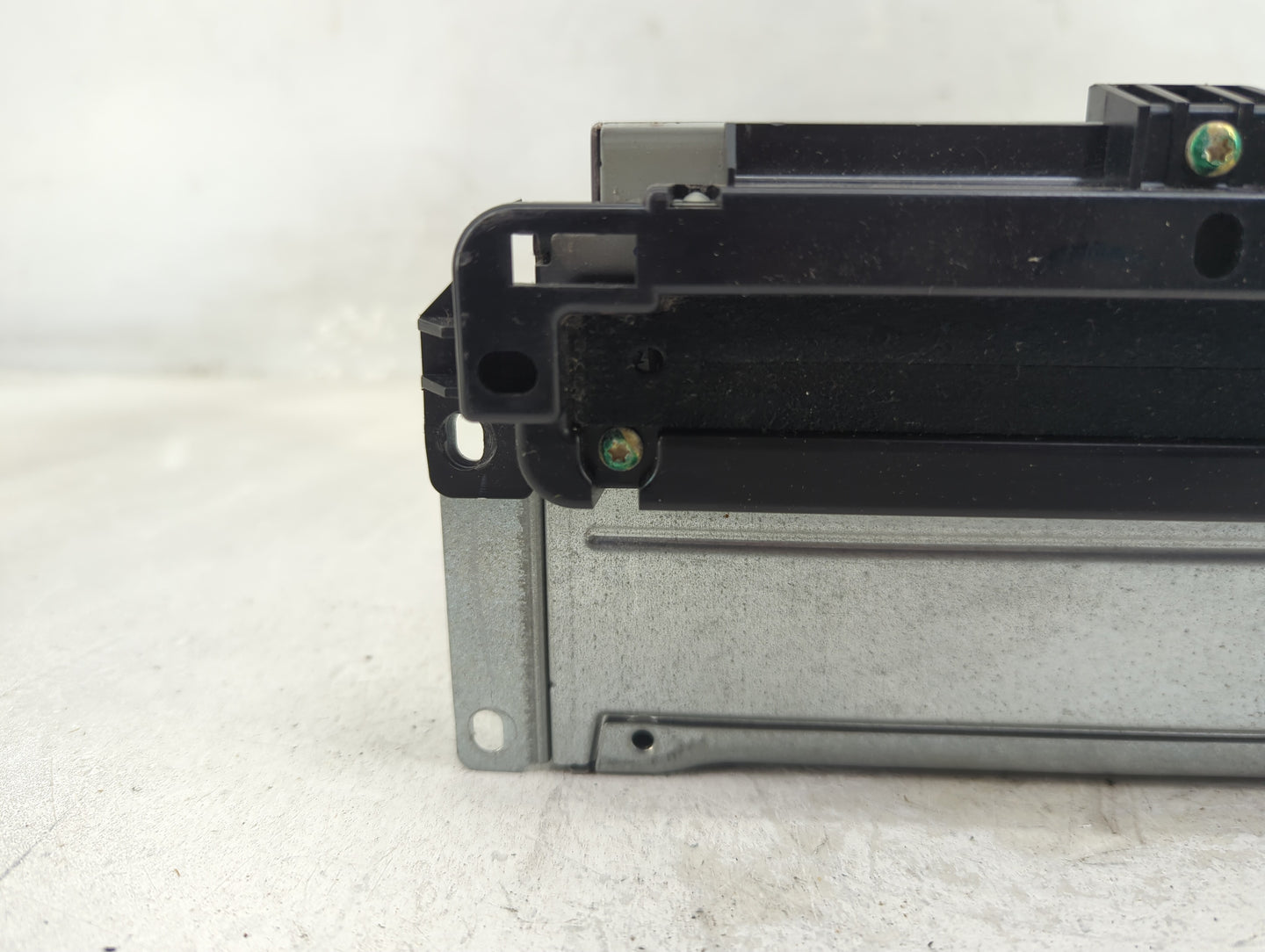 2014 Dodge Journey Radio AM FM Cd Player Receiver Replacement P/N:P68209665AA Fits OEM Used Auto Parts - Oemusedautoparts1.c
