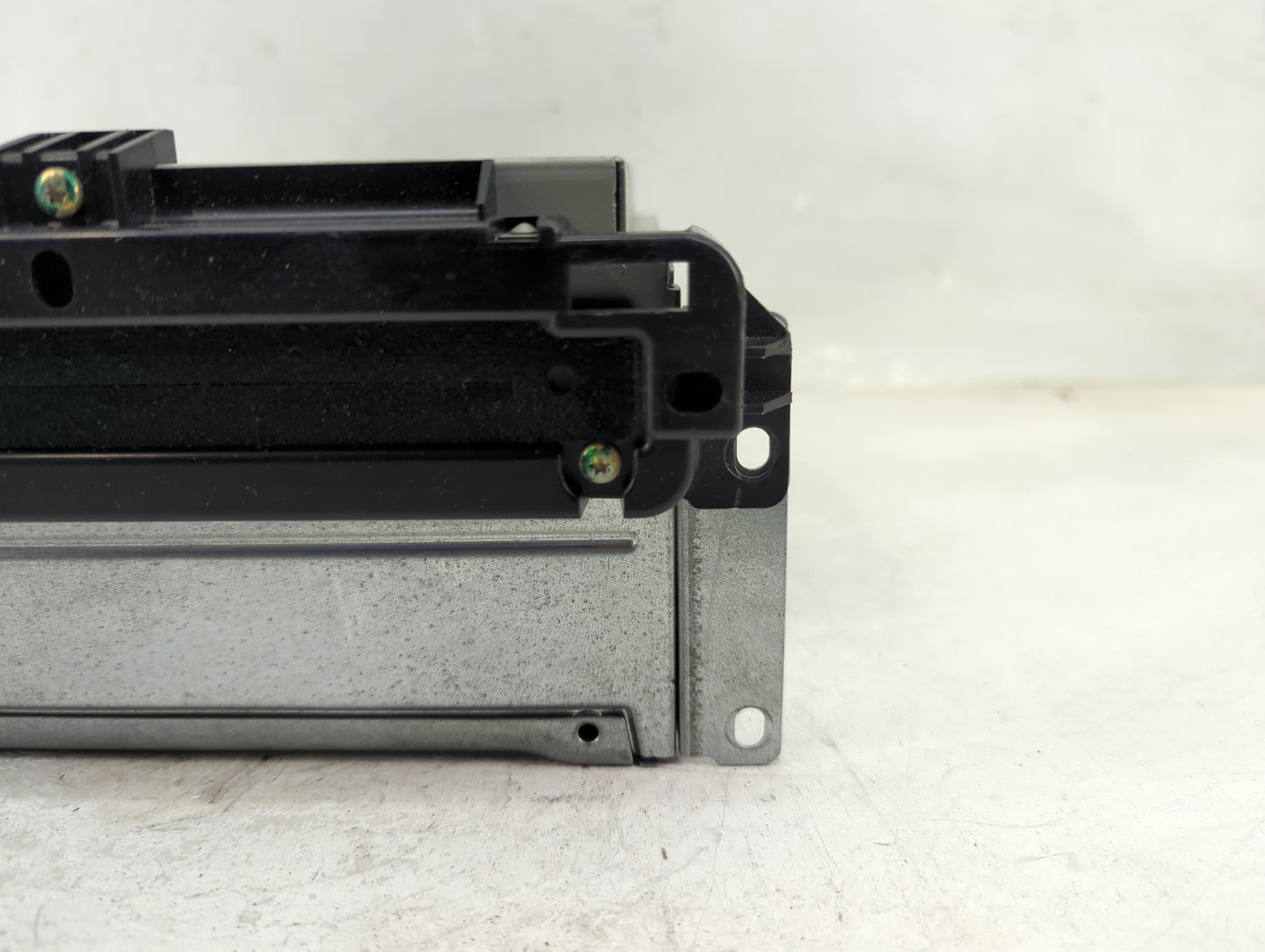 2014 Dodge Journey Radio AM FM Cd Player Receiver Replacement P/N:P68209665AA Fits OEM Used Auto Parts - Oemusedautoparts1.c