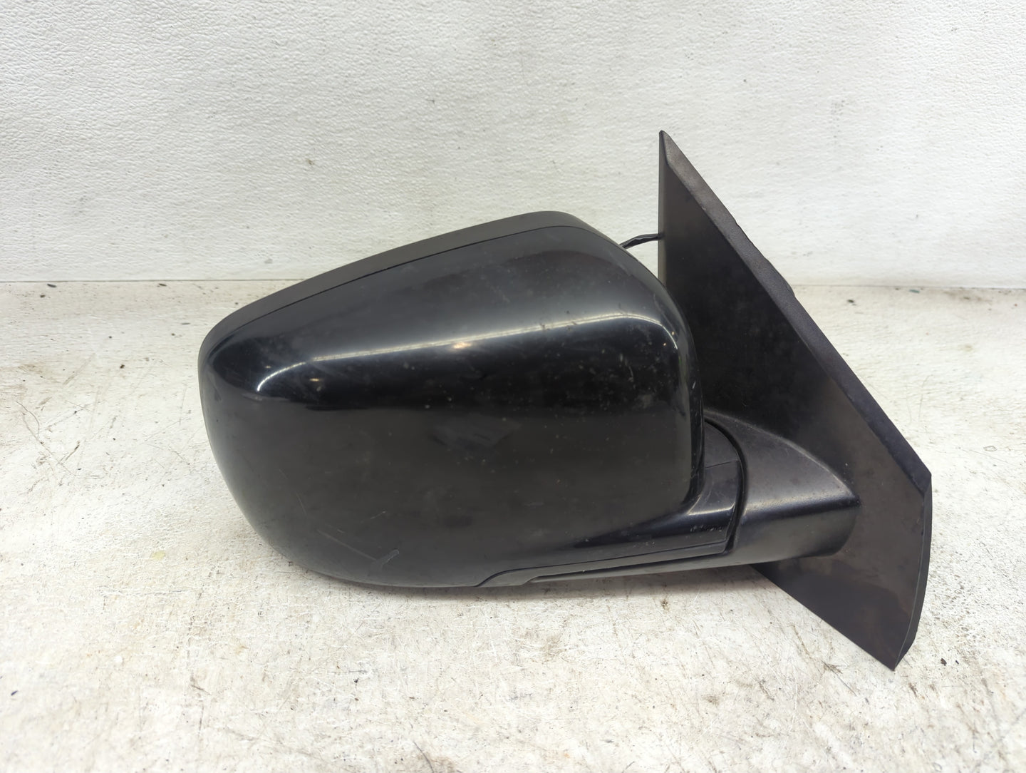 2014 Dodge Journey Passenger Side View Mirror - Right Door Mirror OEM Used - Oemusedautoparts1.com