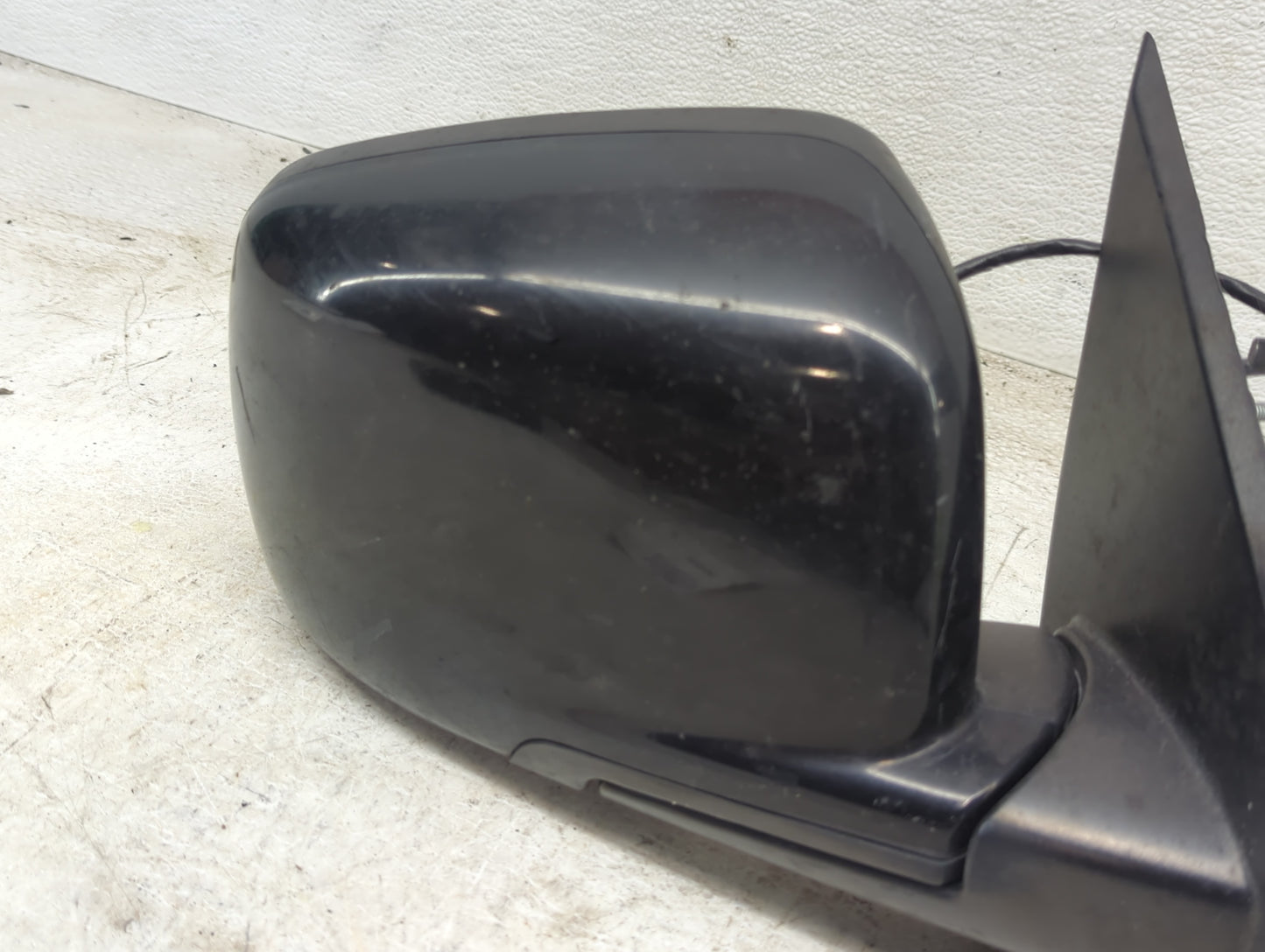2014 Dodge Journey Passenger Side View Mirror - Right Door Mirror OEM Used - Oemusedautoparts1.com