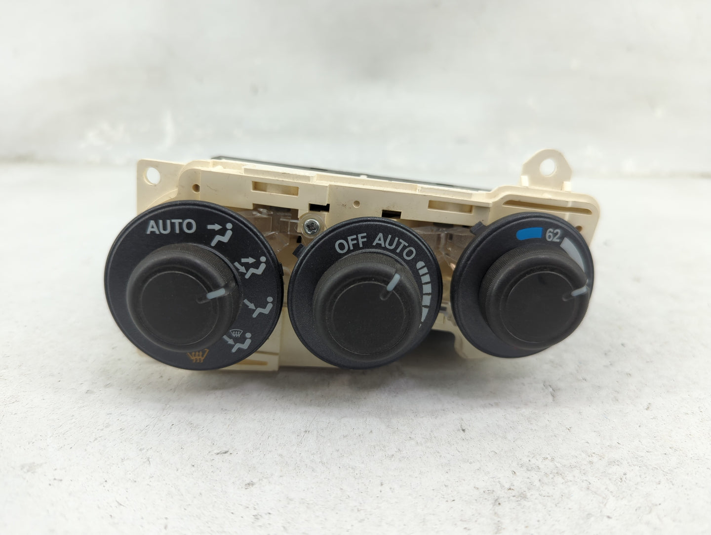 2014 Dodge Journey Climate Control Module Temperature AC/Heater Replacement Fits OEM Used Auto Parts - Oemusedautoparts1.com