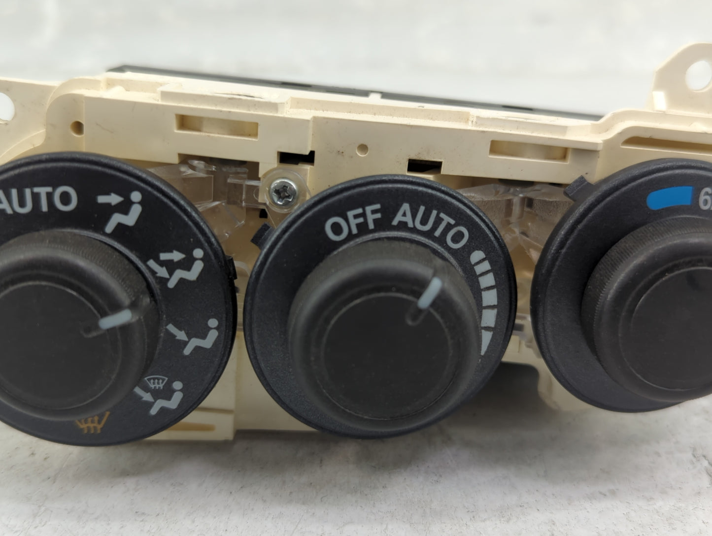 2014 Dodge Journey Climate Control Module Temperature AC/Heater Replacement Fits OEM Used Auto Parts - Oemusedautoparts1.com