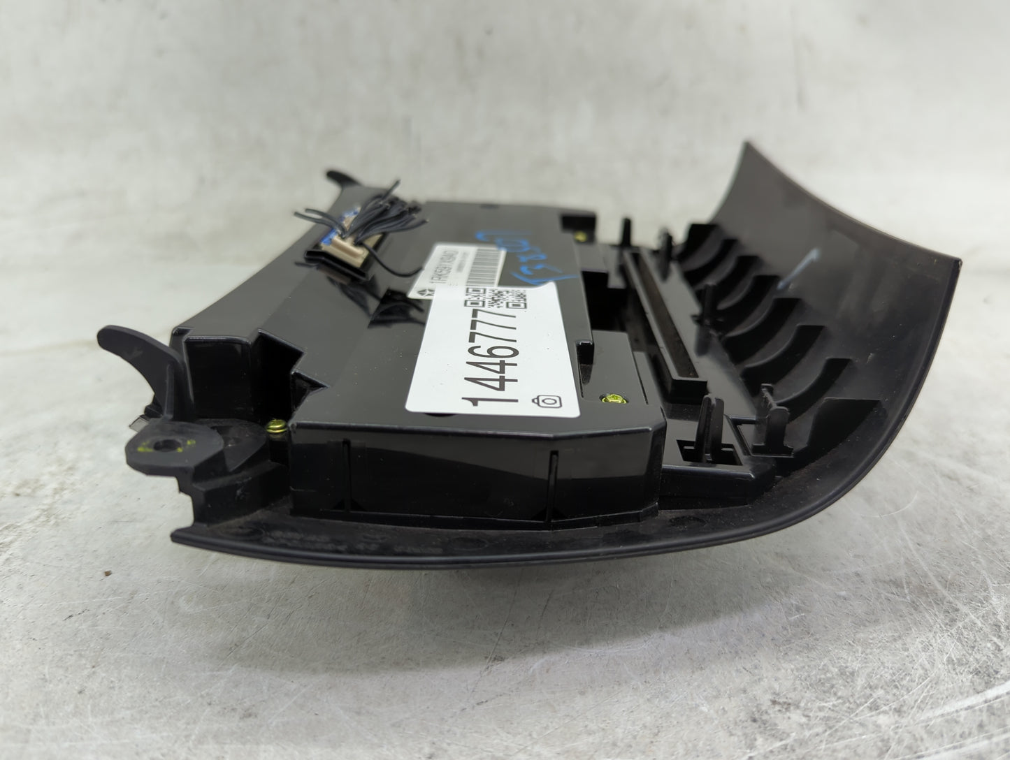 2014 Dodge Journey Climate Control Module Temperature AC/Heater Replacement P/N:1RK591X9AD Fits OEM Used Auto Parts - Oemuse