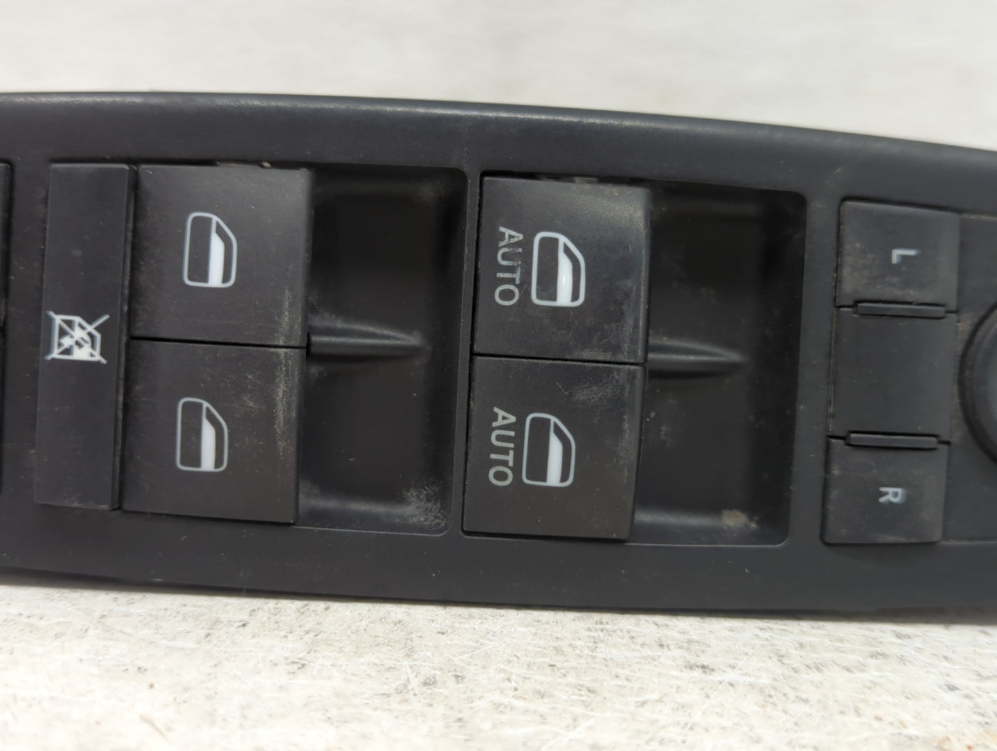 2011-2019 Dodge Journey Master Power Window Switch Replacement Driver Side Left P/N:68139805AB 10095569 Fits OEM Used Auto P