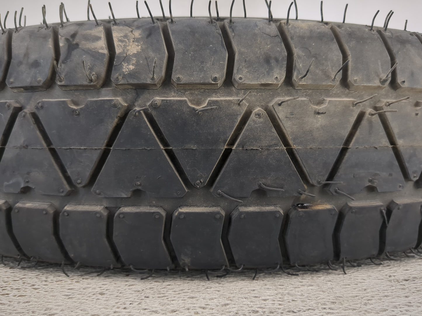 2009-2020 Dodge Journey Spare Donut Tire Wheel Rim Oem 1462448 - Oemusedautoparts1.com